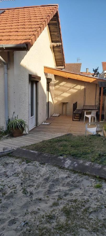 50 M Ocean Maison Classee 2 Etoiles 2/7 Personnes Mimizan Exterior photo